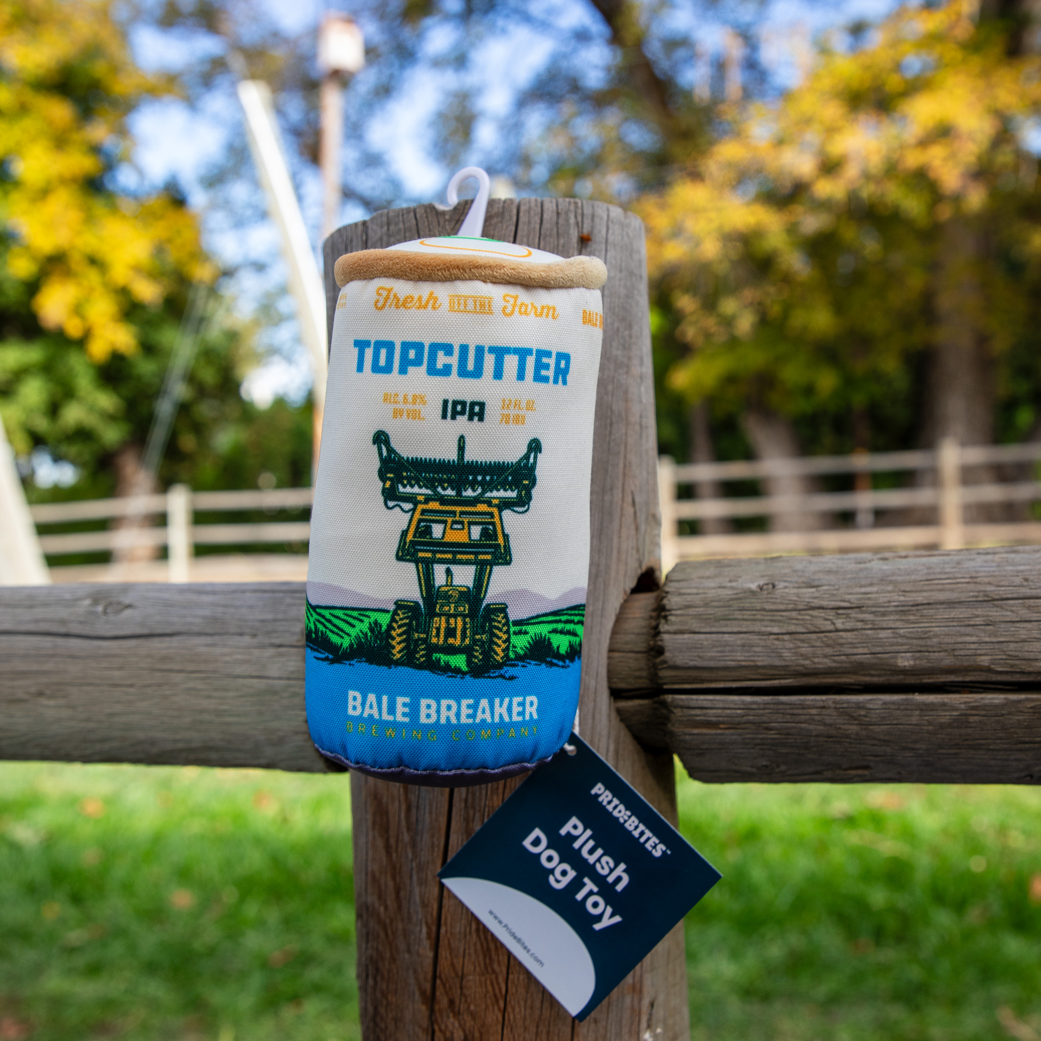 Topcutter IPA Dog Toy
