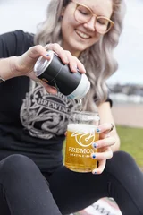 1-Color Logo Can Pint Glass